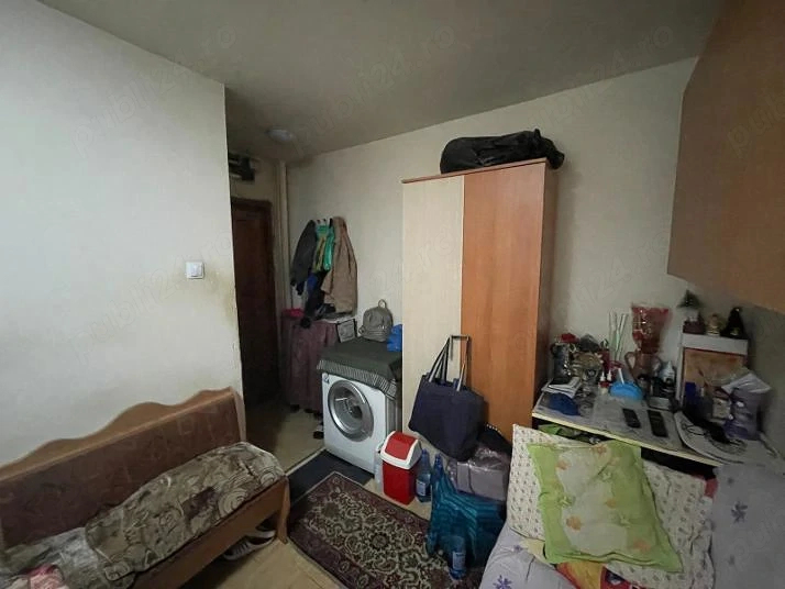 Apartament cu 2 camere in bloc anvelopat