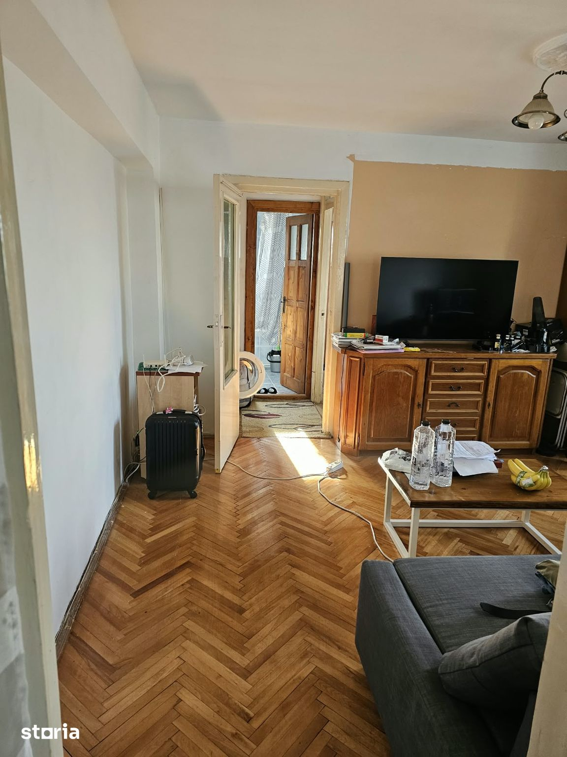 2 camere etaj intermediar in bloc anvelopat linga Judetean