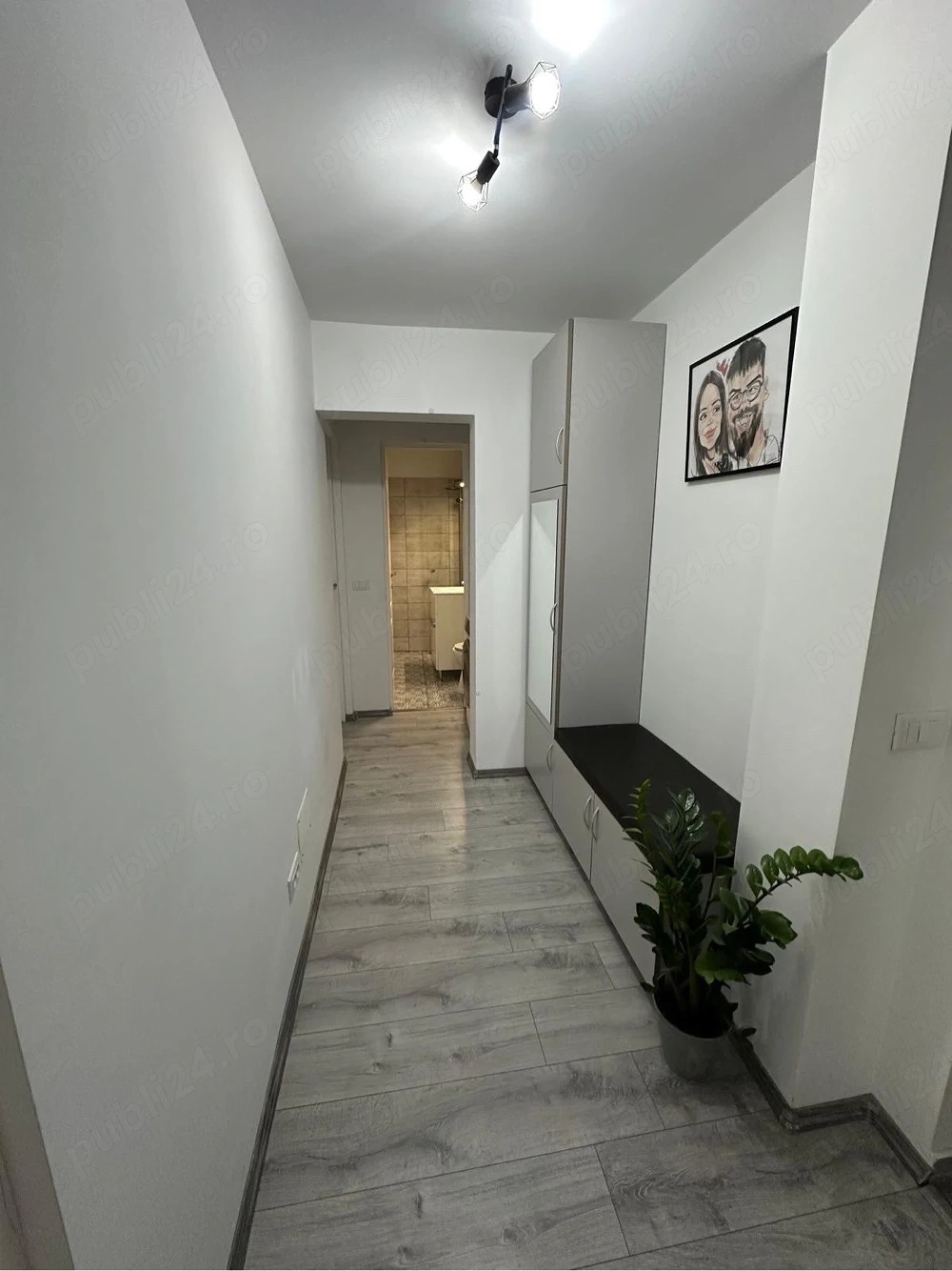 Decomandat, etaj intermediar, mobilat si utilat