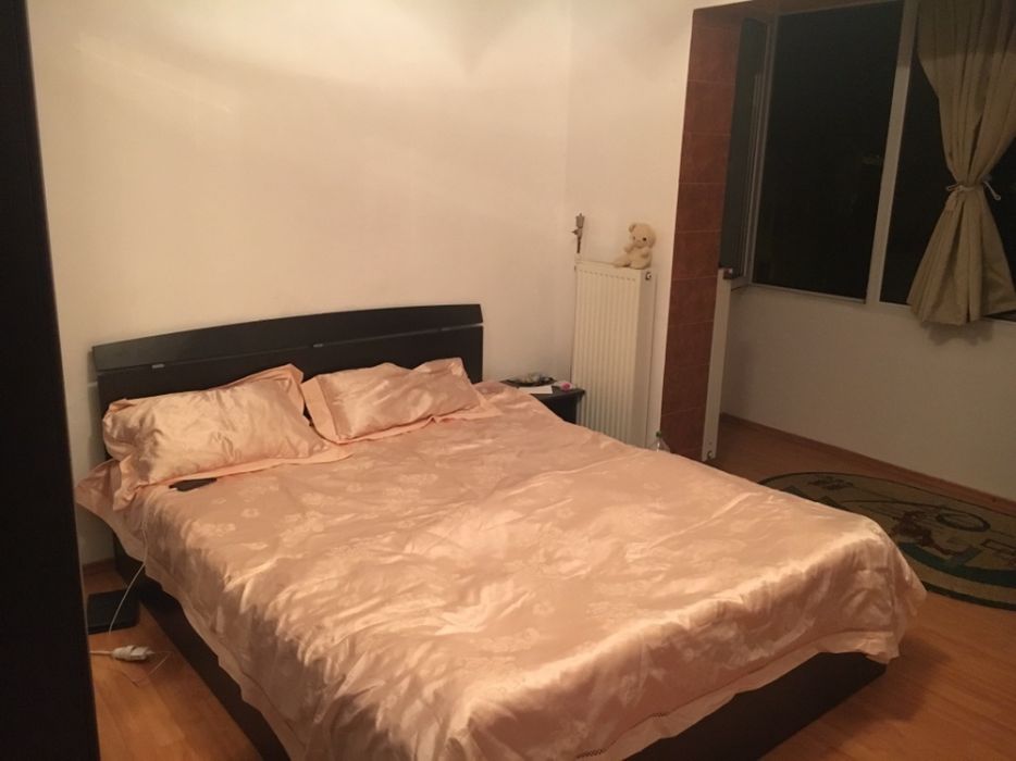 Decomandat cu 2 balcoane