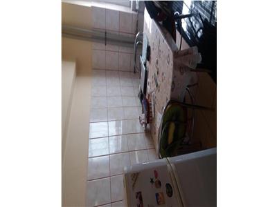 Confort 1 in bloc anvelopat termic la parter inalt