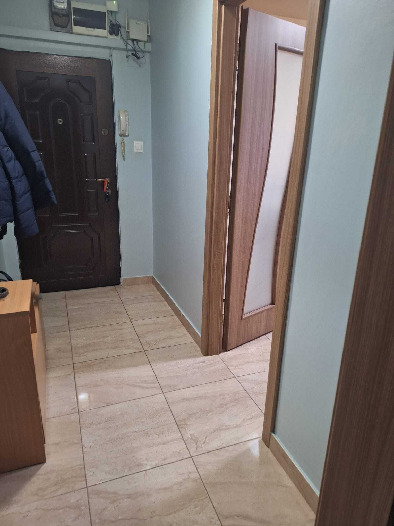 Amenajat, mobilat și utilat în bloc anvelopat