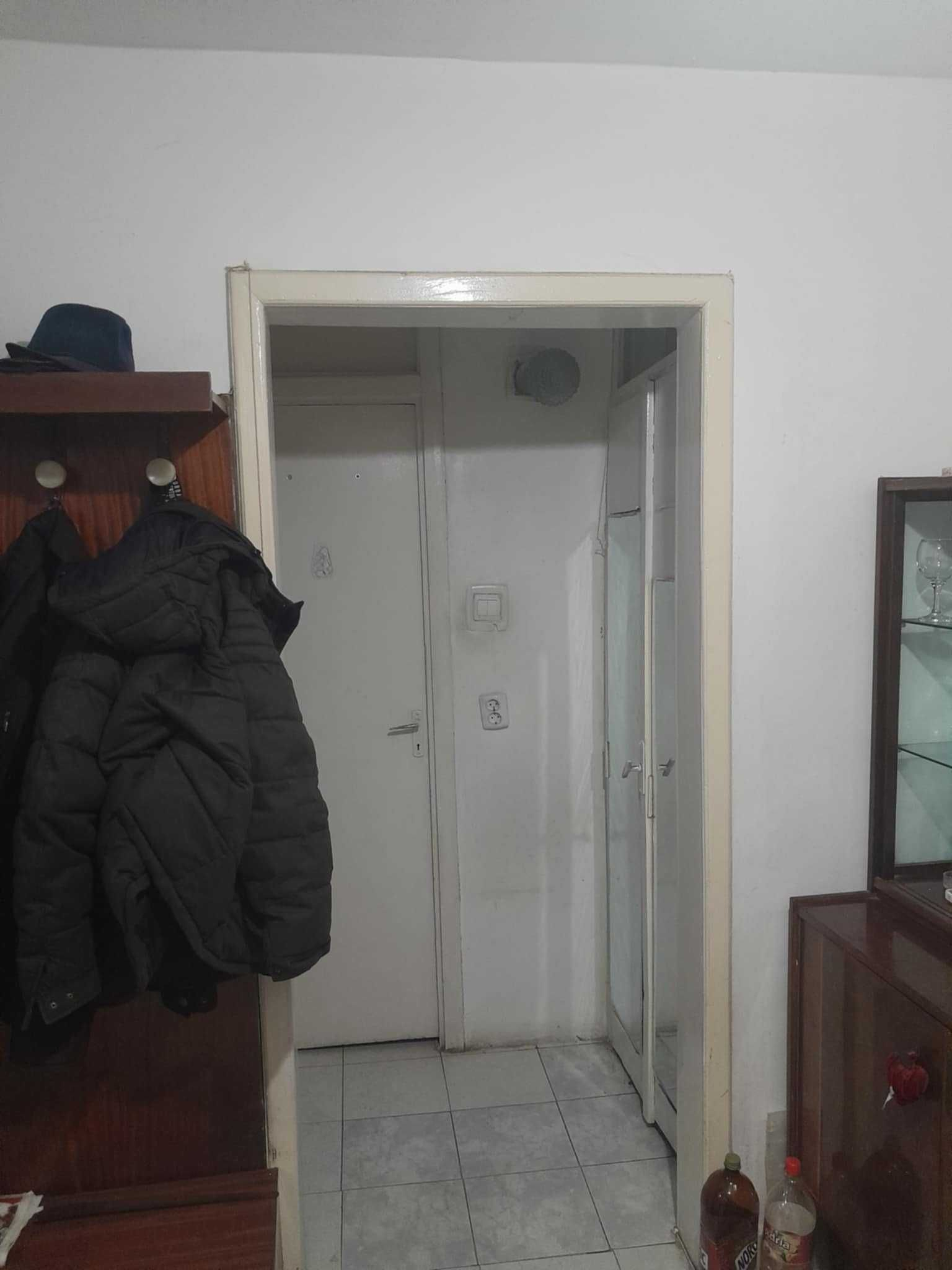 Decomandat la parter, aproape de Fabrica de Bere
