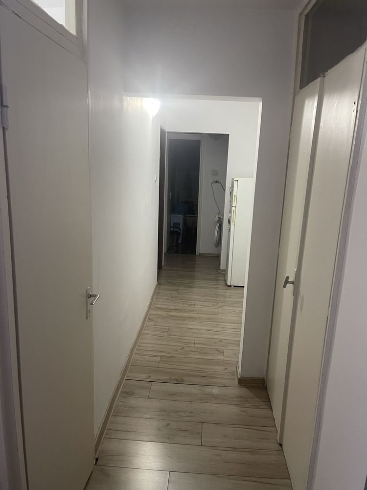 Etaj 2 cu 2 bai, model mare