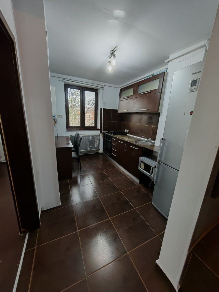 Complet renovat, mobilat si utilat linga Judetean