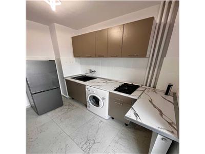 Apartament de 40 mp in bloc din 1996 la etajul 2, aproape de Mall