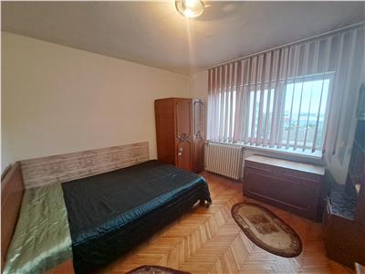 2 camere, decomandat, etaj intermediar, Girocului!