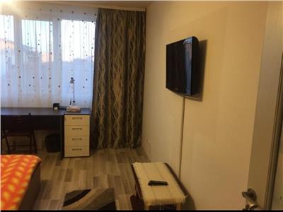 Decomandat, mobilat si utilat, linga Politehnica