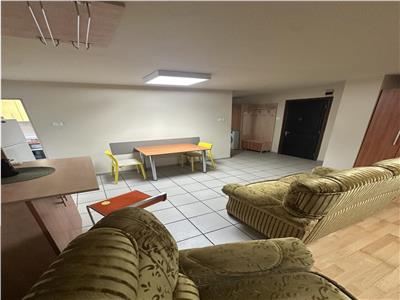 Decomandat la etajul 1 cu 2 balcoane