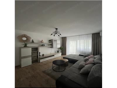 Mobilat și utilat la etajul 1 cu 2 băi, aproape de parc