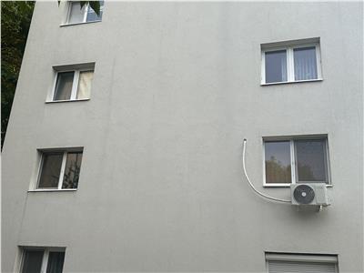 Etaj 2 in bloc anvelopat lingă Agronomie