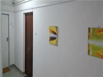 Apartament 1 camera in bloc din 2008