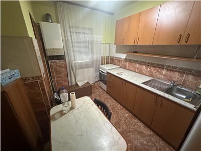 Mobilat, model mare in bloc anvelopat