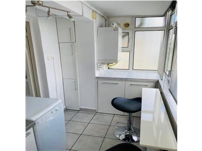 Decomandat pe 2 parti, model mare