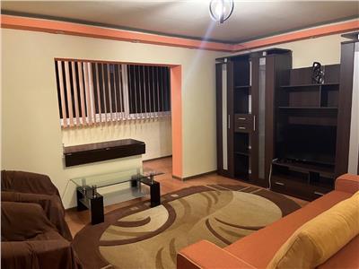 Decomandat la etaj 1, mobilat si utilat aproape de Mall