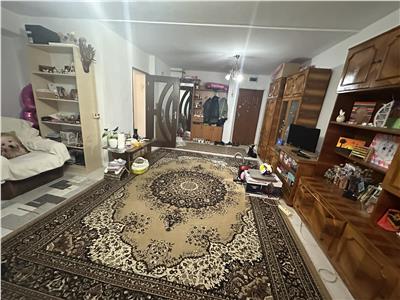 Confort 1 in bloc anvelopat la etaj 2 in Lipovei