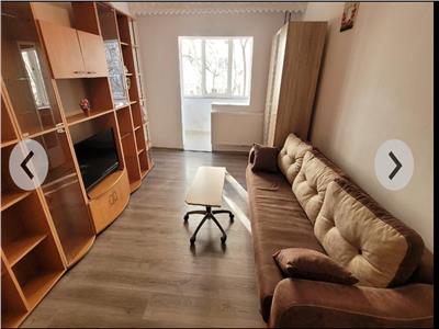 Decomandat cu centrala la etajul 1 linga Iulius Mall