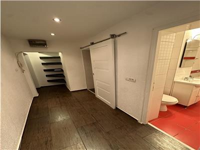 3 camere etaj 1 langa Mall