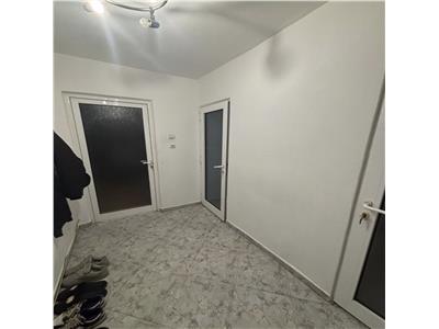 Apartament cu 2 camere cu boxa propie