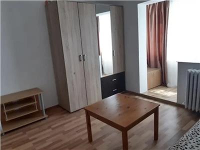 Mobilat si utilat in bloc anvelopat