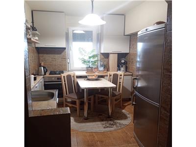 Mobilat si utilat la etaj intermediar aproape de Medicina 2