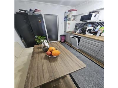 Mobilat si utilat cu 2 bai