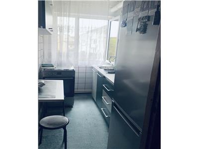 Mobilat cu centrala propie la etaj 3 in bloc izolat