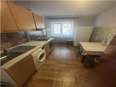 3 camere decomandat etaj 3 cu centrala