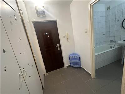 Etaj 1, mobilata si utilata, aproape de piata 700