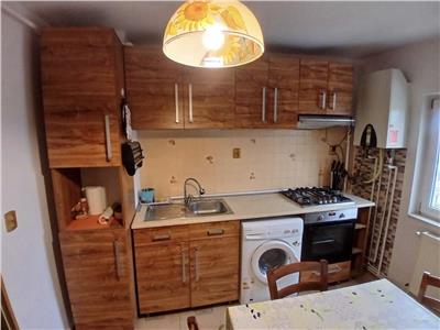 Etaj 2 cu 2 bai si 2 balcoane, mobilat si utilat