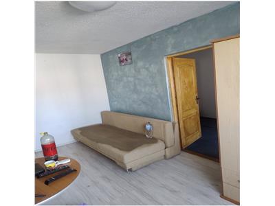 Apartament cu 2 camere, piata Doina
