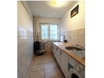 2 camere etaj 2 linga Kaufland-Resitei