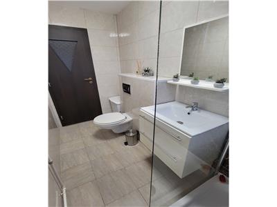 Mobilat si utilat modern cu 2 balcoane, linga Mall