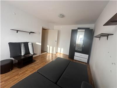 Mobilat si utilat la etajul 3 in zona Girocului