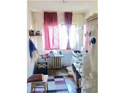 2 camere etaj 2 linga Profi-Sagului