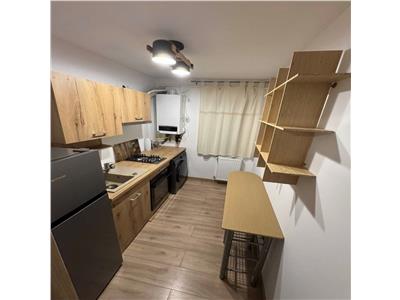 Decomandat, mobilat si utilat in Complex