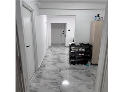 Decomandat cu 2 bai, mobilat si utilat aproape de City Mall