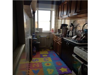 2 camere etaj 3 aproape de Colegiul Banatean