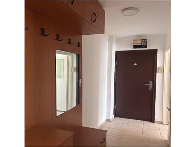 Decomandat la etajul 3, mobilat si utilat linga Profi