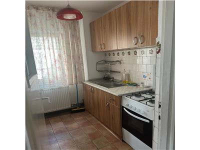 3 camere decomandat