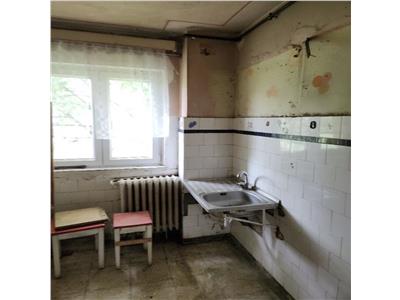 3 camere decomandat,69 mp linga Iulius Mall