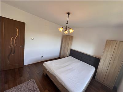 2 camere decomandat, 54 mp, Zona Lipovei!
