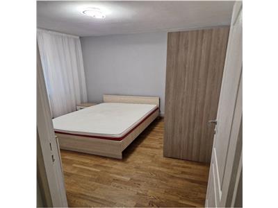 Decomandat cu 2 balcoane, 57 mp linga Generala 30