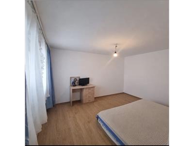 Apartament 2 camere amenajat, linga piata Doina