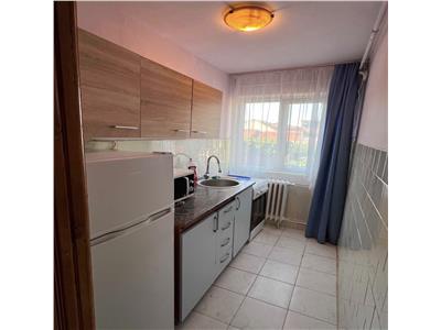 Mobilat si utilat la etajul 1 linga Piata Doina