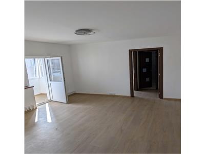 Decomandat cu centrala propie, linga Generala 30