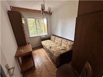 3 camere etaj intermediar in bloc anvelopat