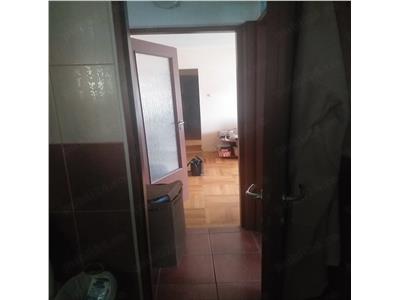 2 camere etaj 2 linga parcul Bucovina