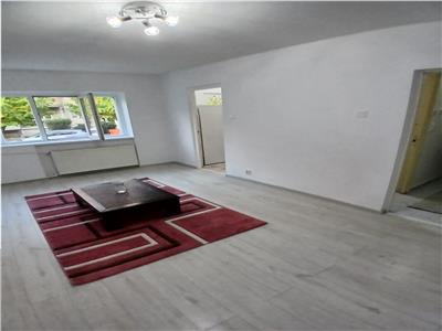 Apartament 1 camera parter inalt Lipovei