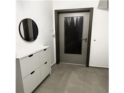 Mobilat si utilat la etajul 3 linga Judetean
